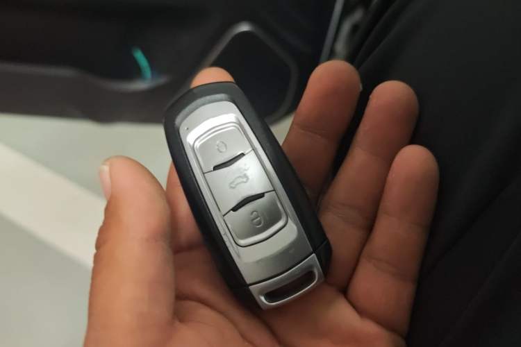 Used Geely Auto Emgrand New Energy 2017 EV300 Elite Model Vehicle Key