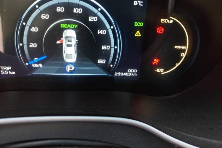 Used Geely Auto Emgrand New Energy 2018 EV450 Elite Model Odometer Close Up