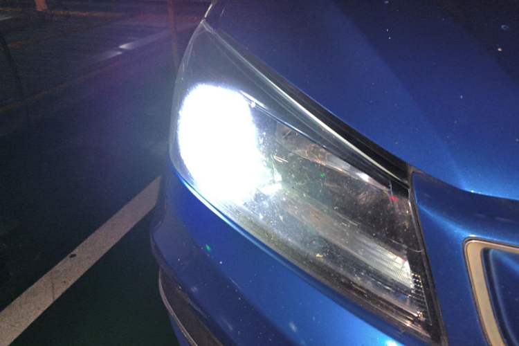 Used Geely Auto Emgrand New Energy 2018 EV450 Elite Model Right Front Headlight