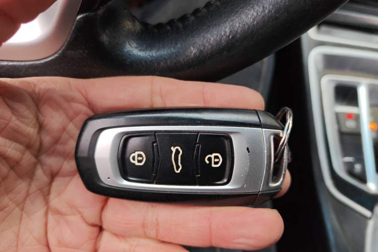 Used Geely Auto Emgrand New Energy 2018 EV450 Elite Model Vehicle Key