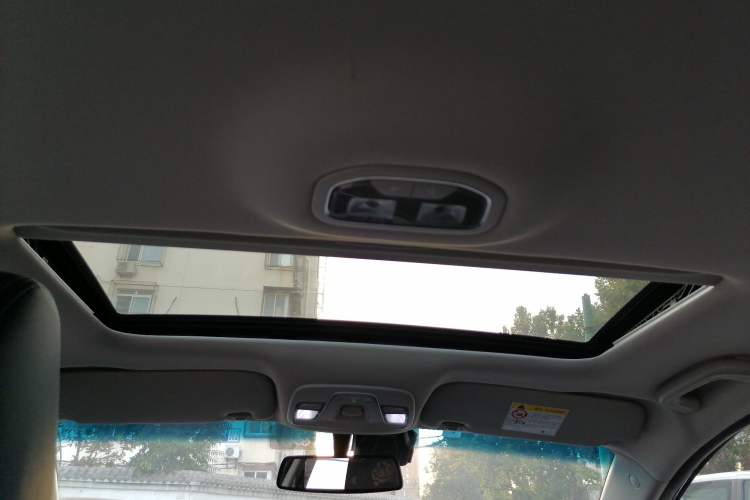 Used Geely Auto Emgrand New Energy 2018 EV450 Prestige Model Headliner