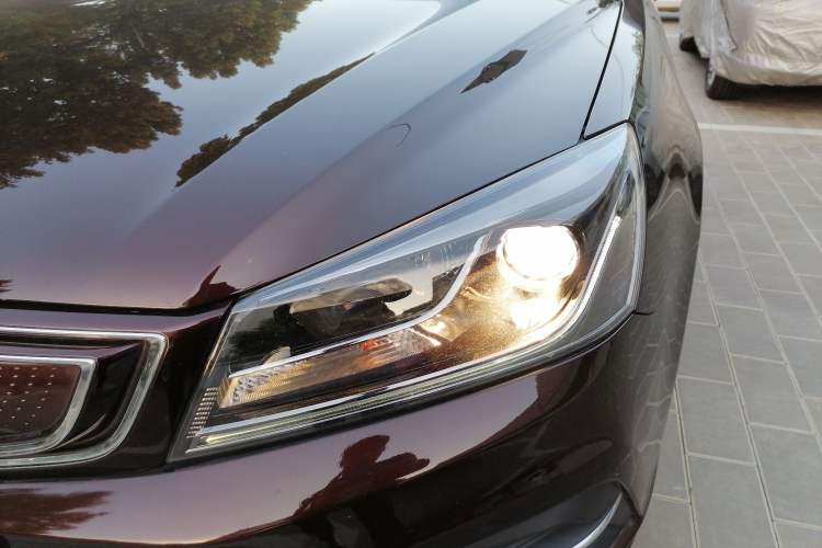 Used Geely Auto Emgrand New Energy 2018 EV450 Prestige Model Left Front Headlight