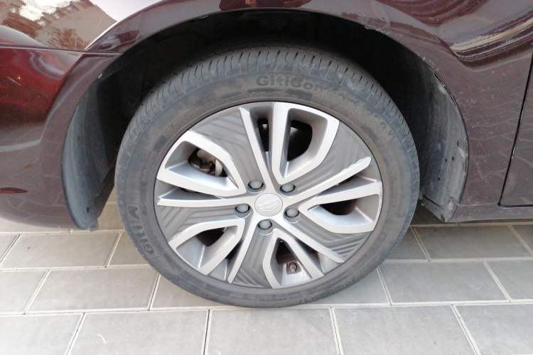 Used Geely Auto Emgrand New Energy 2018 EV450 Prestige Model Left Front Wheel Hub