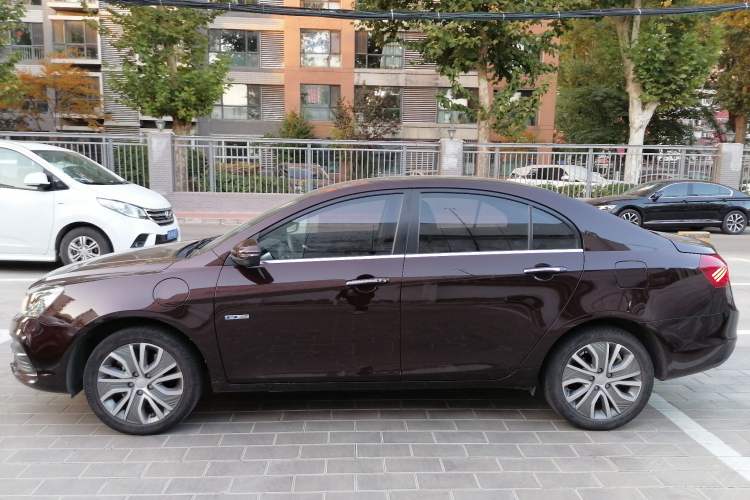 Used Geely Auto Emgrand New Energy 2018 EV450 Prestige Model Left Side