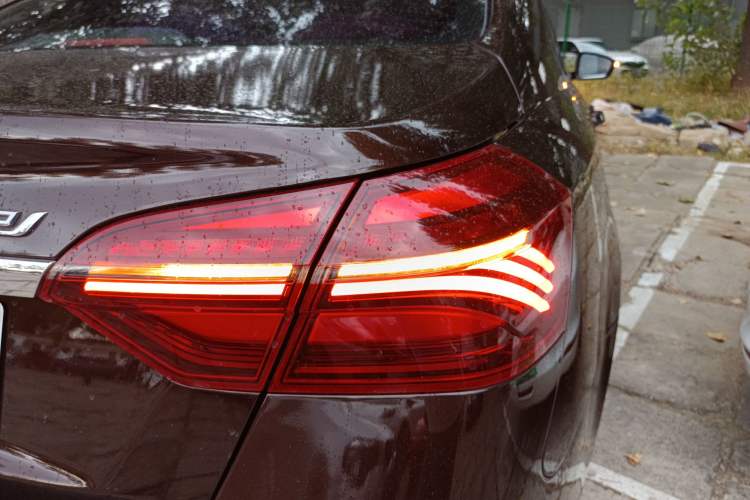 Used Geely Auto Emgrand New Energy 2018 EV450 Prestige Model Right Rear Taillight