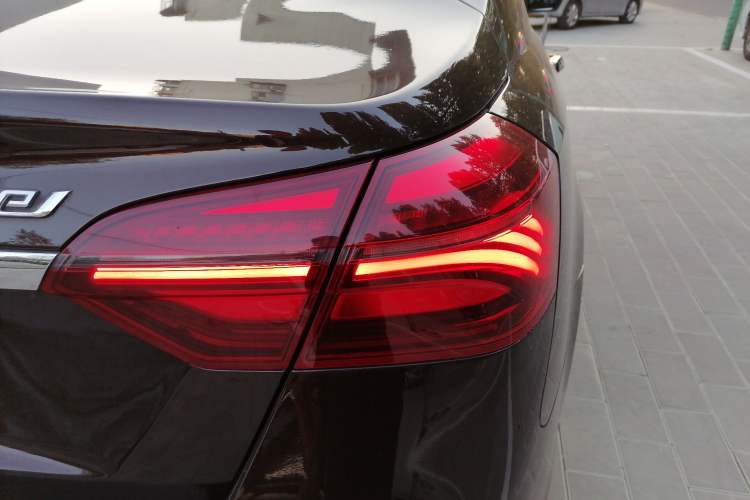 Used Geely Auto Emgrand New Energy 2018 EV450 Prestige Model Right Rear Taillight