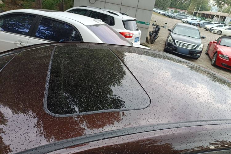 Used Geely Auto Emgrand New Energy 2018 EV450 Prestige Model Roof