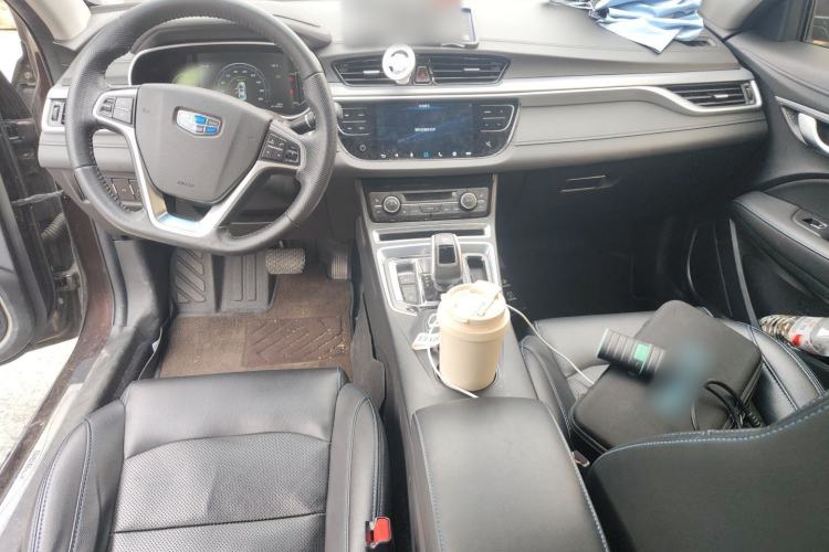 Used Geely Auto Emgrand New Energy 2018 EV450 Prestige Model Center Console