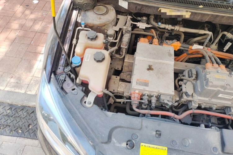 Used Geely Auto Emgrand New Energy 2018 EV450 Elite Model Engine Bay Right