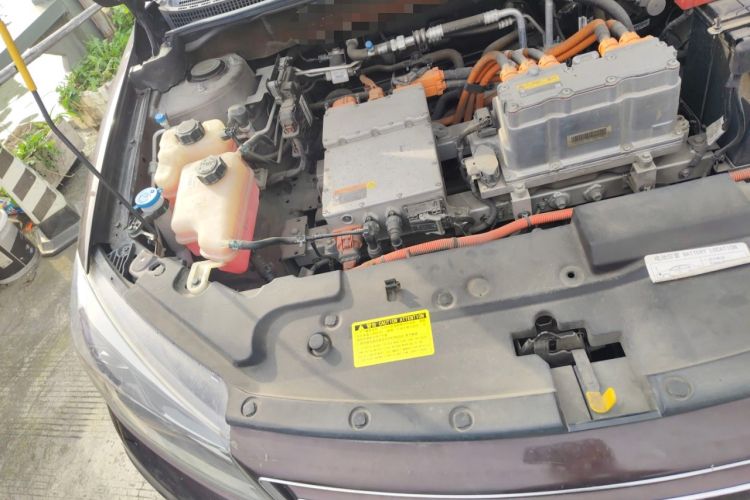 Used Geely Auto Emgrand New Energy 2018 EV450 Prestige Model Engine Bay Right