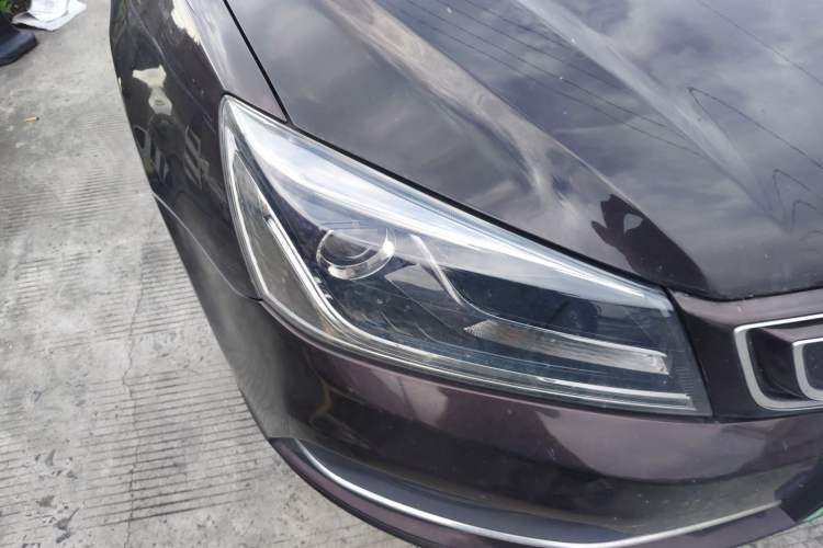 Used Geely Auto Emgrand New Energy 2018 EV450 Prestige Model Right Front Headlight