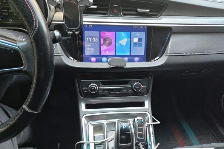 Used Geely Auto Emgrand New Energy 2018 EV450 Ambition Model Audio And AC Panel