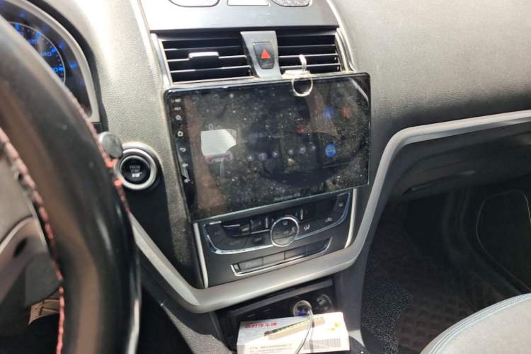 Used Geely Auto Emgrand New Energy 2018 EV350 Adventurous Personal Edition Audio And AC Panel