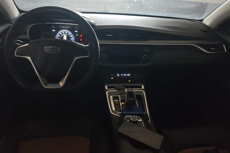 Used Geely Auto Emgrand New Energy 2018 EV450 Ambition Model Center Console