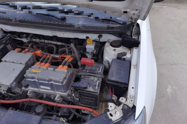 Used Geely Auto Emgrand New Energy 2018 EV450 Ambition Model Engine Bay Left
