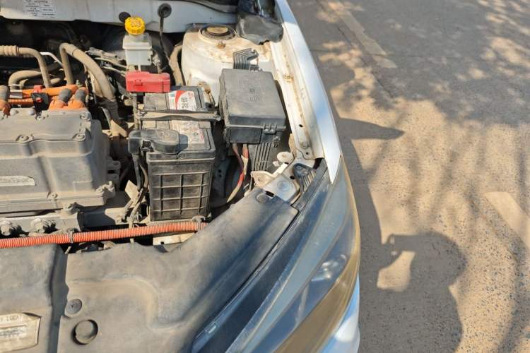 Used Geely Auto Emgrand New Energy 2018 EV450 Ambition Model Engine Bay Left