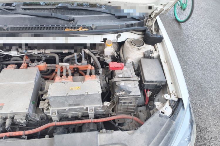 Used Geely Auto Emgrand New Energy 2018 EV450 Ambition Model Engine Bay Left