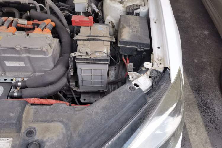Used Geely Auto Emgrand New Energy 2018 EV450 Ambition Model Engine Bay Left