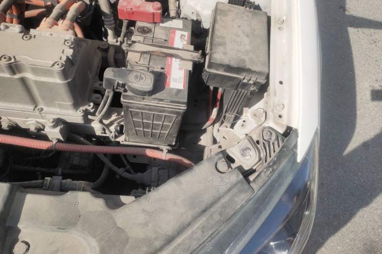 Used Geely Auto Emgrand New Energy 2018 EV450 Elite Model Engine Bay Left