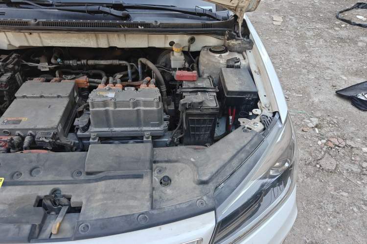 Used Geely Auto Emgrand New Energy 2018 EV450 Ambition Model Engine Bay Left