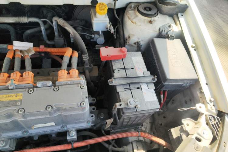 Used Geely Auto Emgrand New Energy 2018 EV450 Ambition Model Engine Bay Left