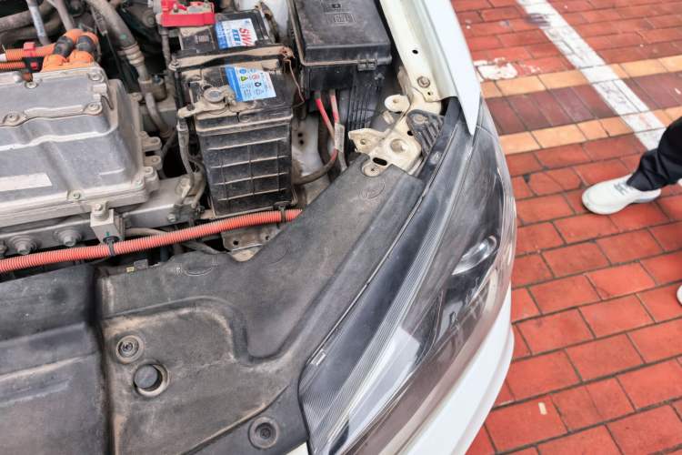 Used Geely Auto Emgrand New Energy 2018 EV450 Ambition Model Engine Bay Left