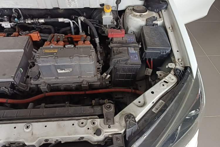 Used Geely Auto Emgrand New Energy 2018 EV450 Ambition Model Engine Bay Left