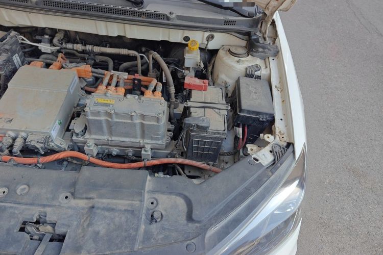 Used Geely Auto Emgrand New Energy 2018 EV450 Ambition Model Engine Bay Left