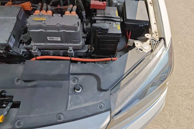 Used Geely Auto Emgrand New Energy 2018 EV450 Ambition Model Engine Bay Left