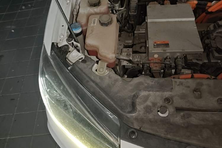Used Geely Auto Emgrand New Energy 2018 EV450 Ambition Model Engine Bay Right