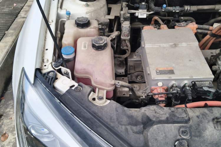 Used Geely Auto Emgrand New Energy 2018 EV450 Prestige Model Engine Bay Right