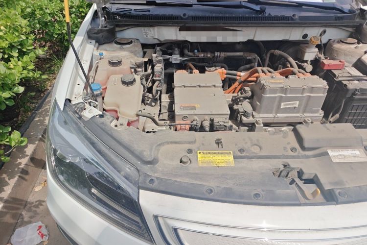 Used Geely Auto Emgrand New Energy 2018 EV450 Elite Model Engine Bay Right