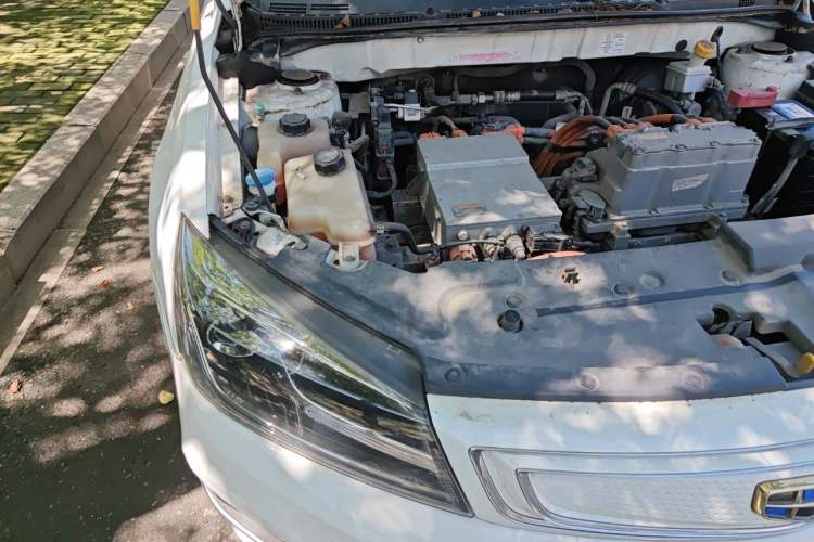 Used Geely Auto Emgrand New Energy 2018 EV450 Elite Model Engine Bay Right