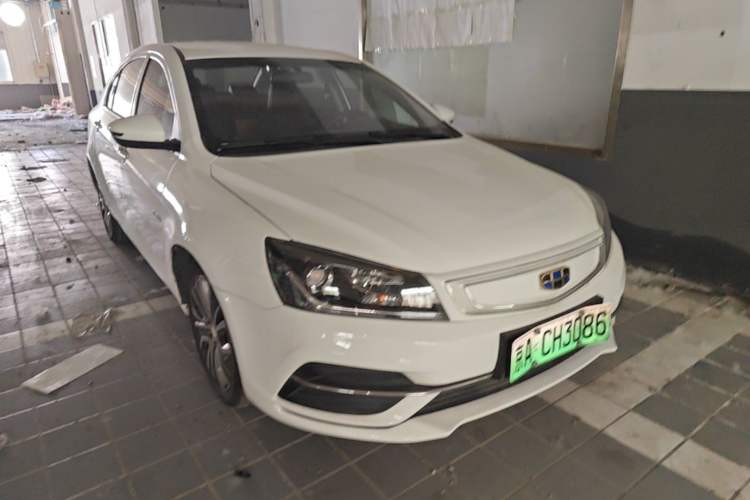 Used Geely Auto Emgrand New Energy 2018 EV450 Ambition Model Front Right 45 Deg