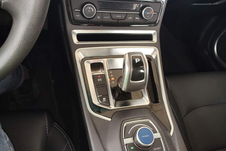 Used Geely Auto Emgrand New Energy 2018 EV450 Ambition Model Gear Lever