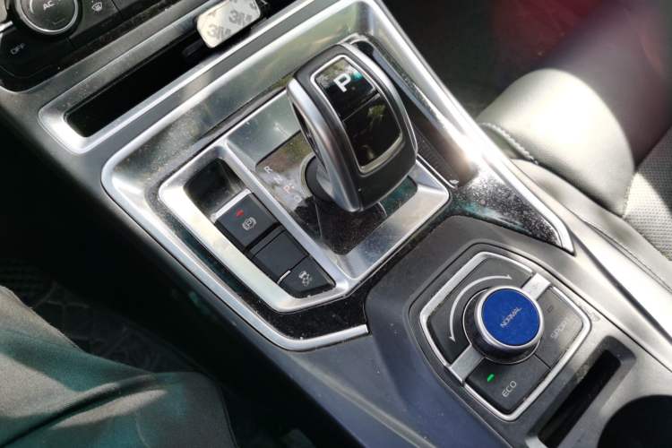 Used Geely Auto Emgrand New Energy 2018 EV450 Prestige Model Gear Lever