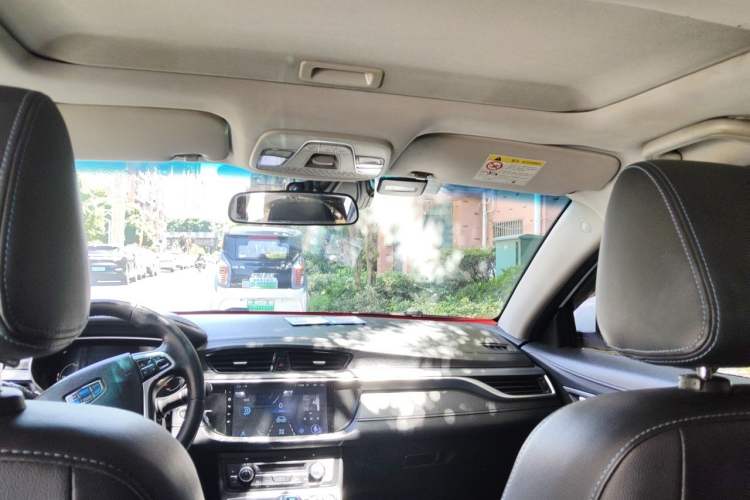 Used Geely Auto Emgrand New Energy 2018 EV450 Elite Model Headliner