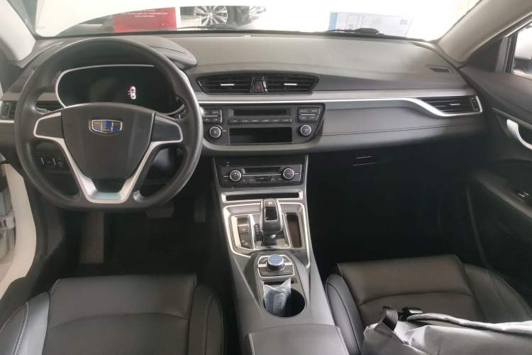 Used Geely Auto Emgrand New Energy 2018 EV450 Ambition Model Interior 2