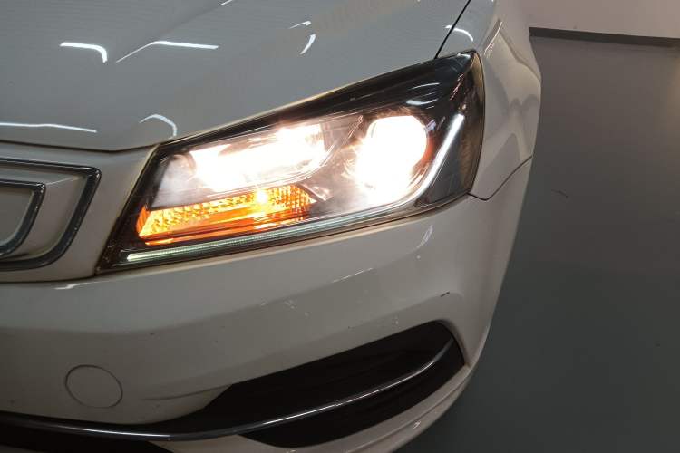Used Geely Auto Emgrand New Energy 2018 EV450 Ambition Model Left Front Headlight