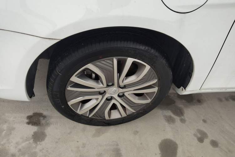 Used Geely Auto Emgrand New Energy 2018 EV450 Ambition Model Left Front Wheel Hub