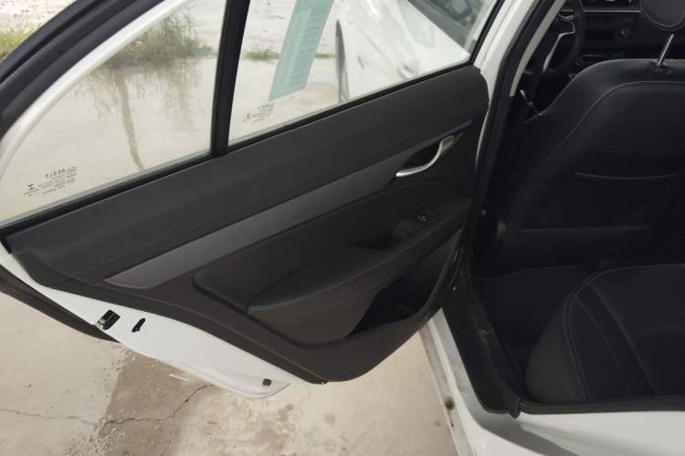 Used Geely Auto Emgrand New Energy 2018 EV450 Ambition Model Left Rear Door Interior