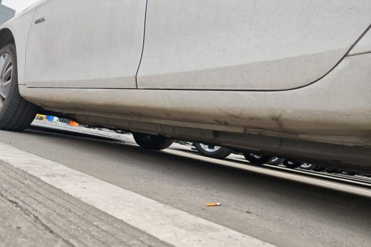 Used Geely Auto Emgrand New Energy 2018 EV450 Elite Model Left Side Sill