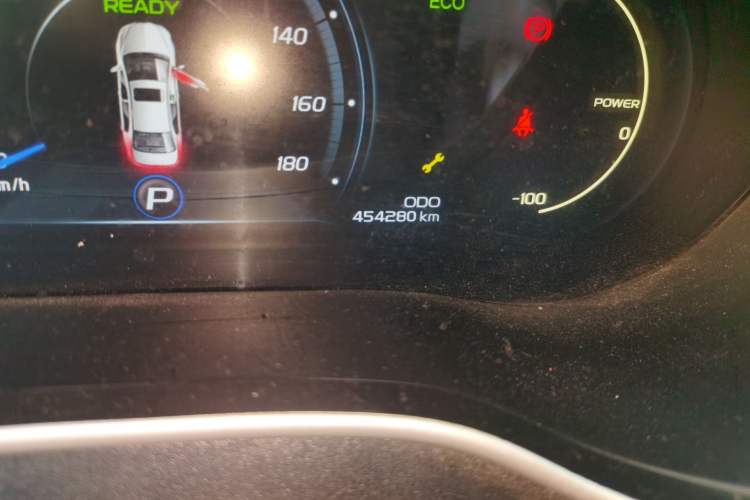 Used Geely Auto Emgrand New Energy 2018 EV450 Elite Model Odometer Close Up