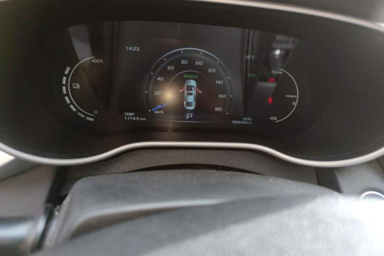 Used Geely Auto Emgrand New Energy 2018 EV450 Elite Model Odometer Close Up