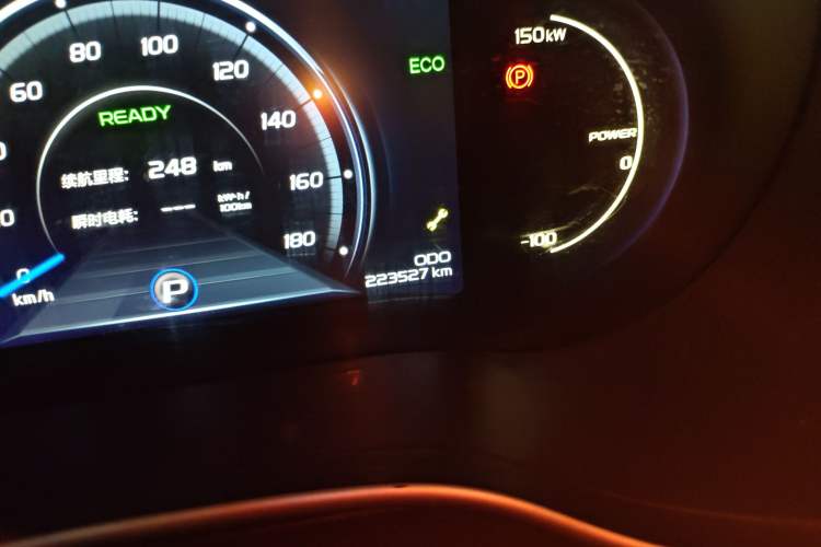 Used Geely Auto Emgrand New Energy 2018 EV450 Ambition Model Odometer Close Up