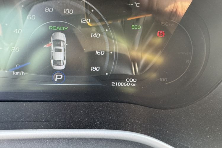 Used Geely Auto Emgrand New Energy 2018 EV450 Ambition Model Odometer Close Up