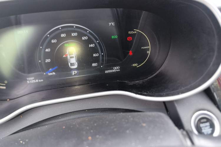 Used Geely Auto Emgrand New Energy 2018 EV450 Ambition Model Odometer Close Up