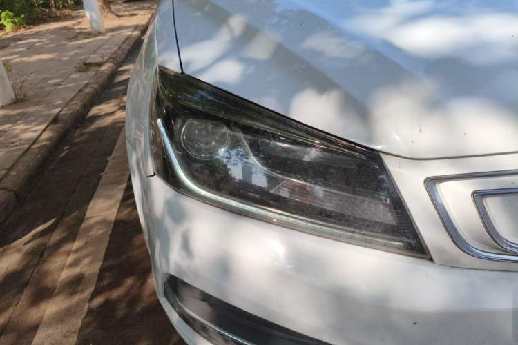 Used Geely Auto Emgrand New Energy 2018 EV450 Ambition Model Right Front Headlight
