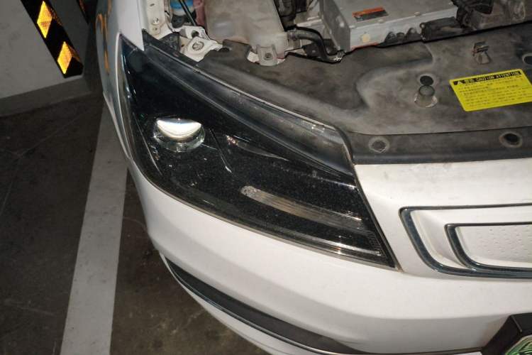 Used Geely Auto Emgrand New Energy 2018 EV450 Ambition Model Right Front Headlight