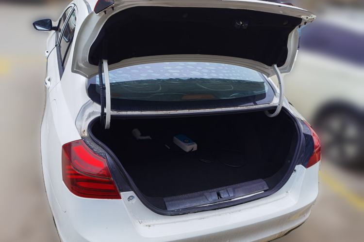 Used Geely Auto Emgrand New Energy 2018 EV450 Ambition Model Trunk
